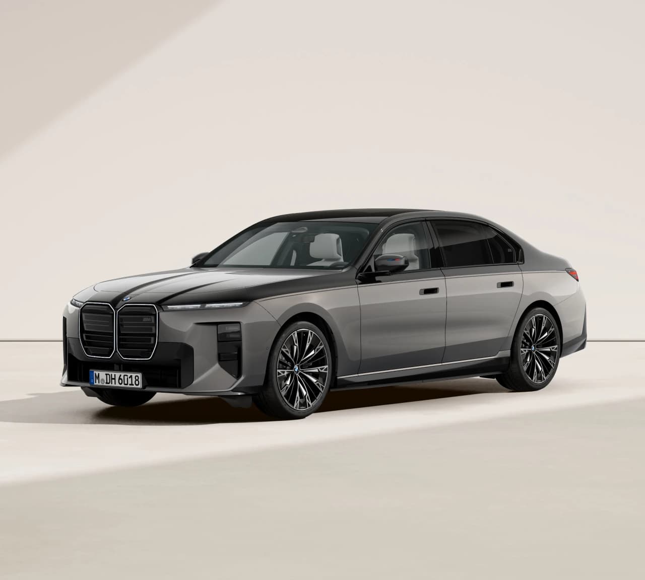 BMW 7 Series — thumbnail 10