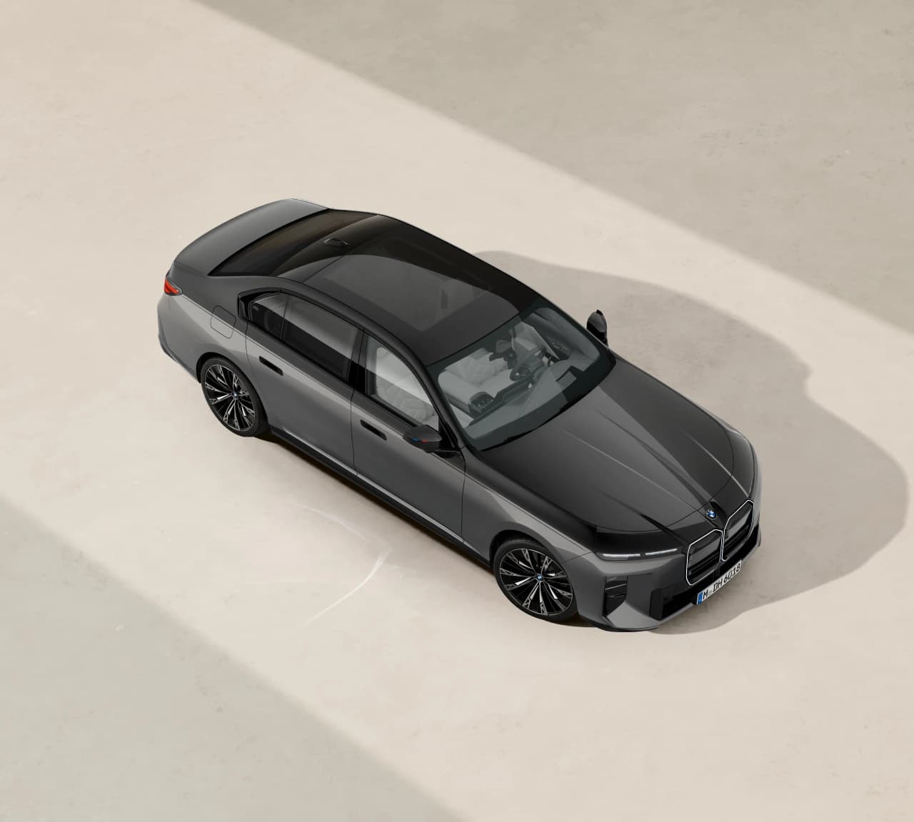 BMW 7 Series — thumbnail 3