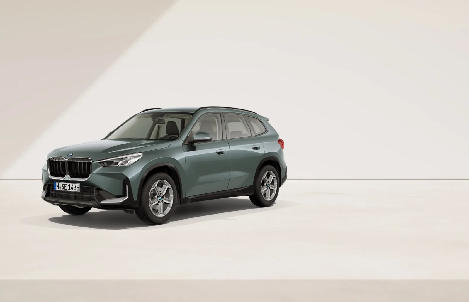 BMW X1 — thumbnail 2