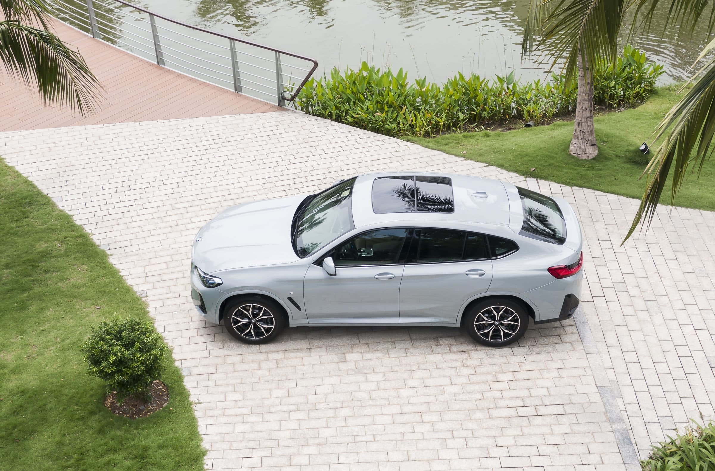 BMW X4 — thumbnail 4